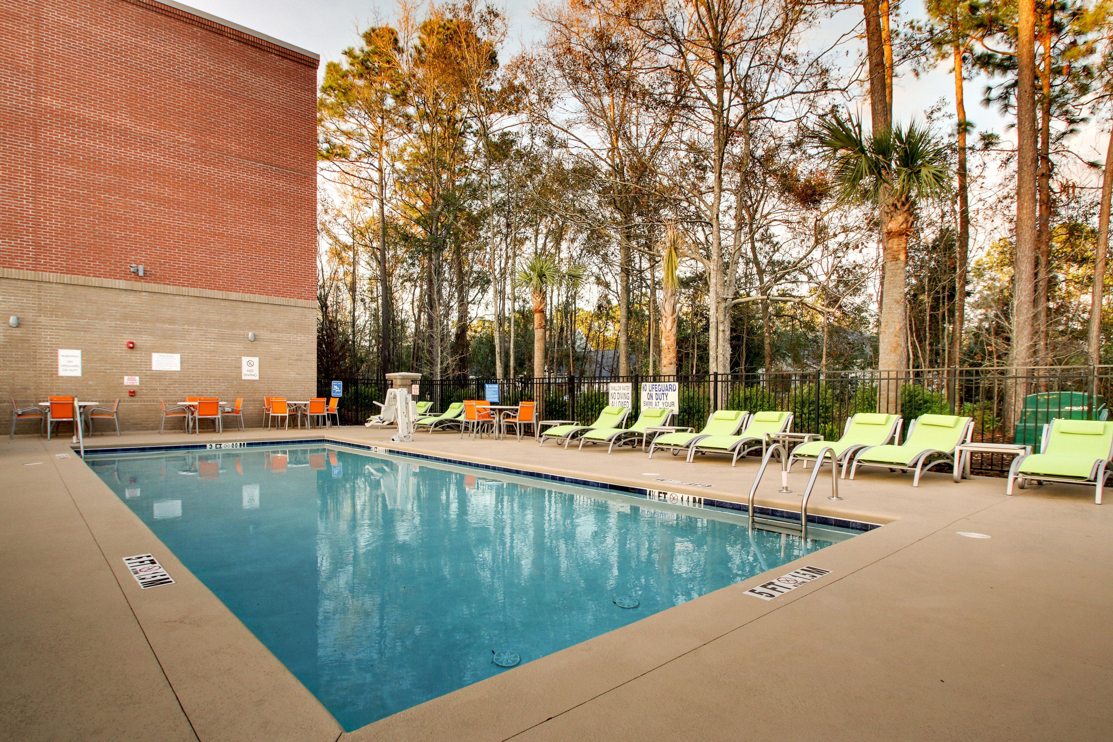 Holiday Inn Express & Suites Charleston Ne Mt Pleasant Us17 By Ihg Mount Pleasant Esterno foto