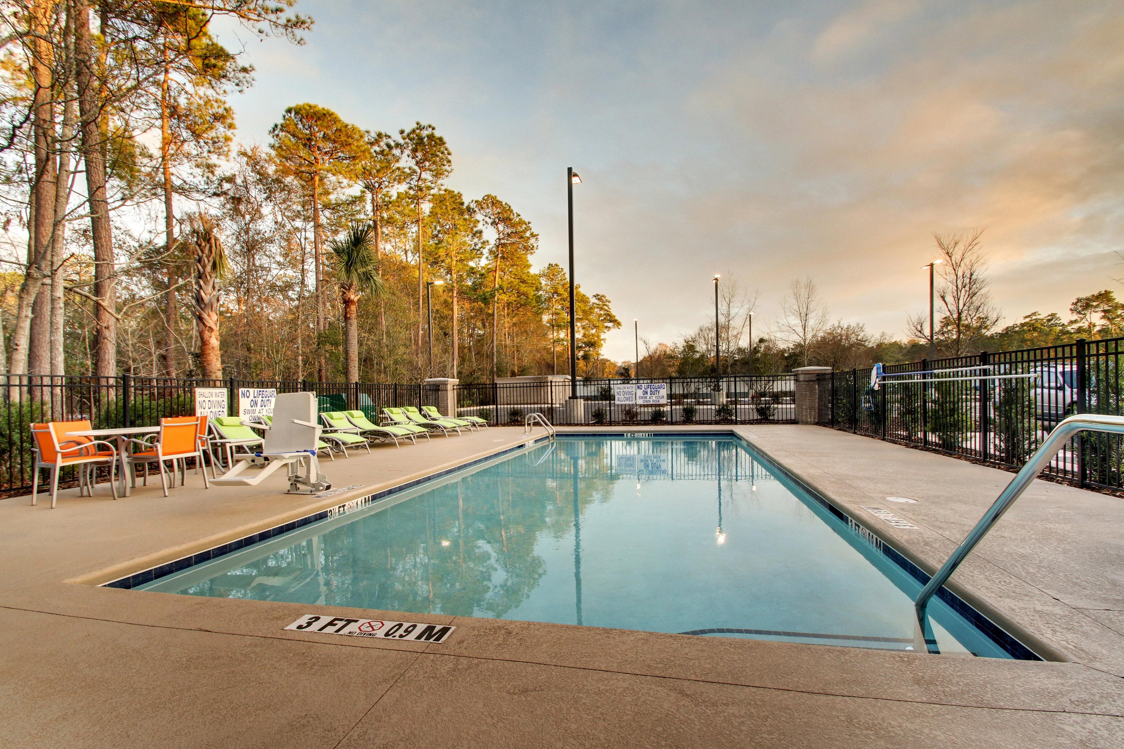 Holiday Inn Express & Suites Charleston Ne Mt Pleasant Us17 By Ihg Mount Pleasant Esterno foto